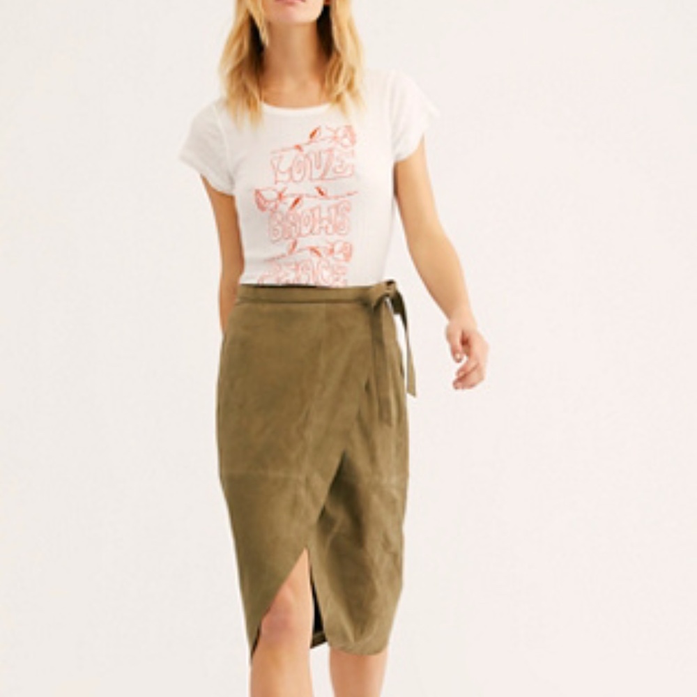 Free People Love Grows Peace Top Sz XS